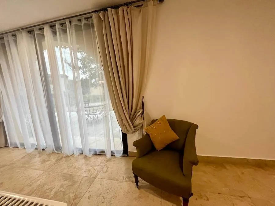 Symphonie Gite Appartement Meuble Greoux-les-Bains Apartment